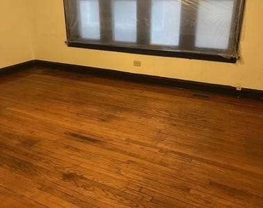 8010 S Evans Avenue - Photo Thumbnail 3