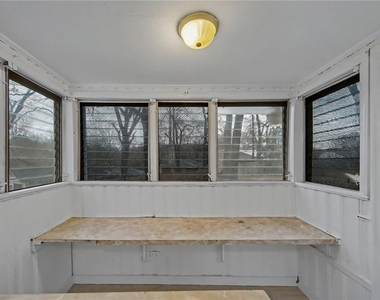 725 Matilda Place Nw - Photo Thumbnail 12