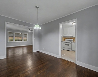 725 Matilda Place Nw - Photo Thumbnail 7