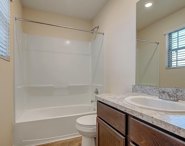14616 Wheeler Drive - Photo Thumbnail 15