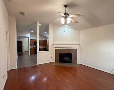 17719 Scarlett Falls Lane - Photo Thumbnail 4