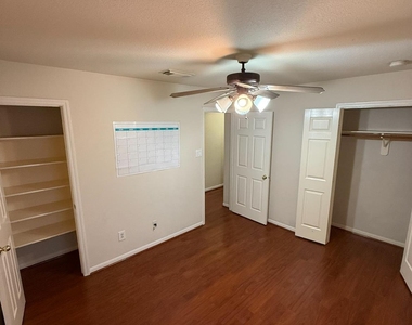 17719 Scarlett Falls Lane - Photo Thumbnail 16