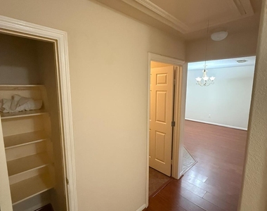 17719 Scarlett Falls Lane - Photo Thumbnail 14
