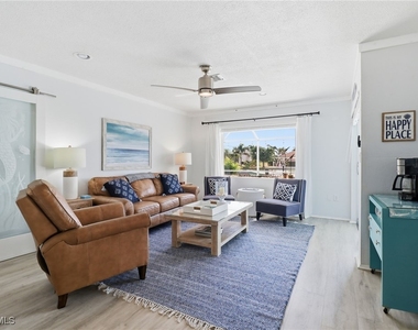 2211 Bayview Road - Photo Thumbnail 15