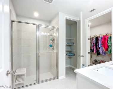 4664 Arboretum Circle - Photo Thumbnail 28