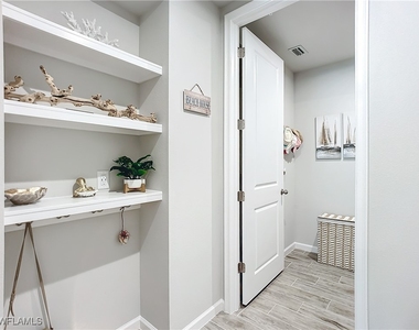 4664 Arboretum Circle - Photo Thumbnail 34