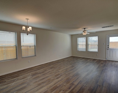 14412 Conifer Drive - Photo Thumbnail 3