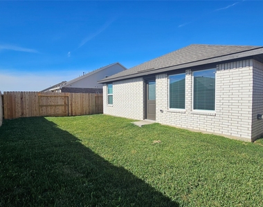 3132 Sunset Glory Drive - Photo Thumbnail 31