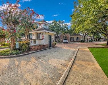 9200 Westheimer Road - Photo Thumbnail 36