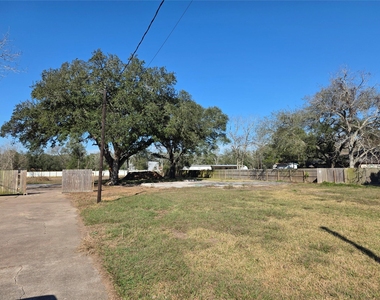 414 Gordy Road - Photo Thumbnail 11