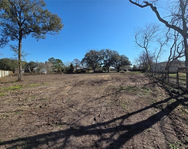 414 Gordy Road - Photo Thumbnail 5