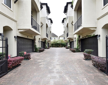 5813a Kiam Street - Photo Thumbnail 4
