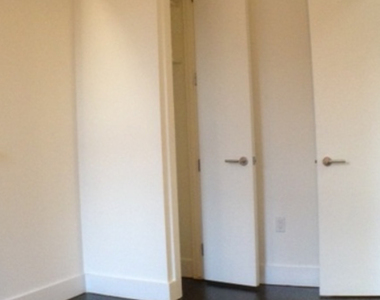 72 Maujer Street - Photo Thumbnail 7