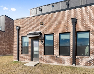 2041 Layla Drive - Photo Thumbnail 20