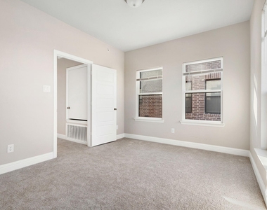 2041 Layla Drive - Photo Thumbnail 14