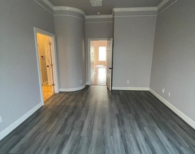 2605 Almeda Forest Court - Photo Thumbnail 13