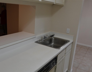 6111 Beverly Hill Street - Photo Thumbnail 23