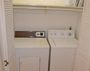 6111 Beverly Hill Street - Photo Thumbnail 12