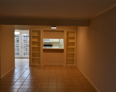 6111 Beverly Hill Street - Photo Thumbnail 14