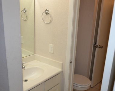 6111 Beverly Hill Street - Photo Thumbnail 15