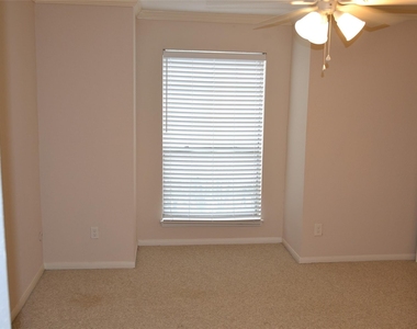 6111 Beverly Hill Street - Photo Thumbnail 11