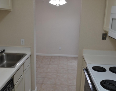 6111 Beverly Hill Street - Photo Thumbnail 24