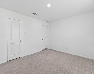 3039 Ash Ray Drive - Photo Thumbnail 33
