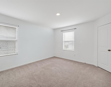 3039 Ash Ray Drive - Photo Thumbnail 30
