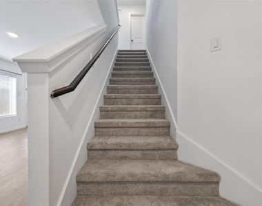 3039 Ash Ray Drive - Photo Thumbnail 21