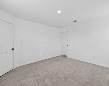 3039 Ash Ray Drive - Photo Thumbnail 31