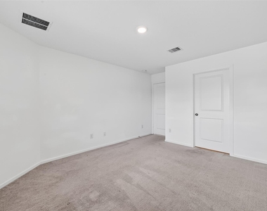 3039 Ash Ray Drive - Photo Thumbnail 25