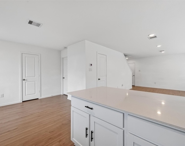 3039 Ash Ray Drive - Photo Thumbnail 19