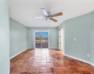 3601 Coquina Key Drive Se - Photo Thumbnail 24