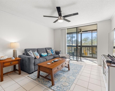 1316 Pasadena Avenue S - Photo Thumbnail 8
