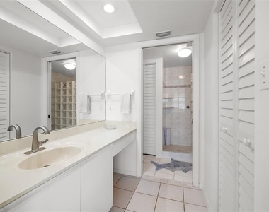 1316 Pasadena Avenue S - Photo Thumbnail 18