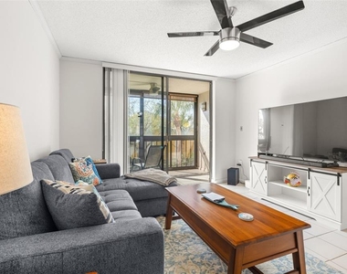 1316 Pasadena Avenue S - Photo Thumbnail 9