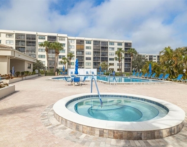1316 Pasadena Avenue S - Photo Thumbnail 26