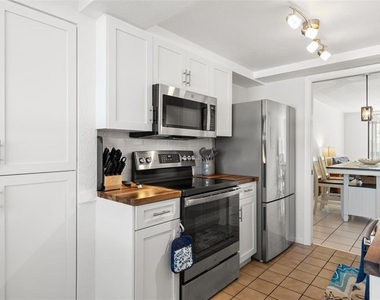 1316 Pasadena Avenue S - Photo Thumbnail 15
