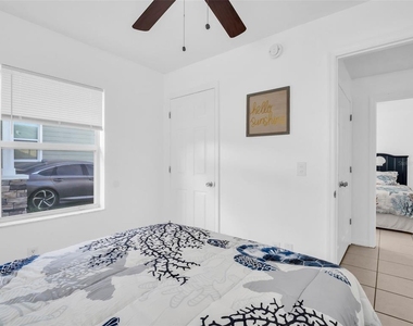 103 E Park Street - Photo Thumbnail 11