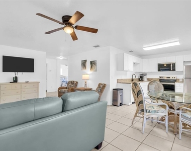 103 E Park Street - Photo Thumbnail 19