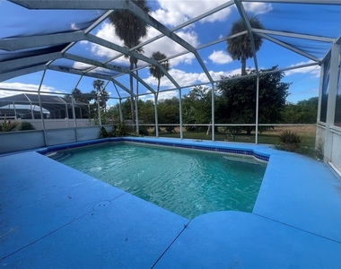 6222 Laurel Creek Trail - Photo Thumbnail 6