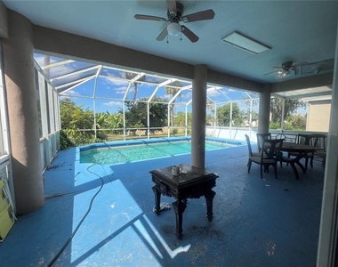 6222 Laurel Creek Trail - Photo Thumbnail 5