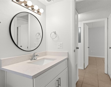 1108 Bartow Road - Photo Thumbnail 6