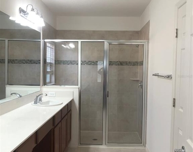 3211 Silver Fin Way - Photo Thumbnail 10