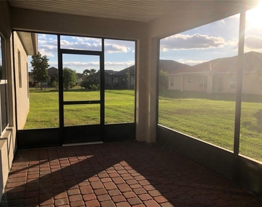 3211 Silver Fin Way - Photo Thumbnail 17