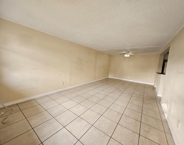 4019 E Michigan Street - Photo Thumbnail 3