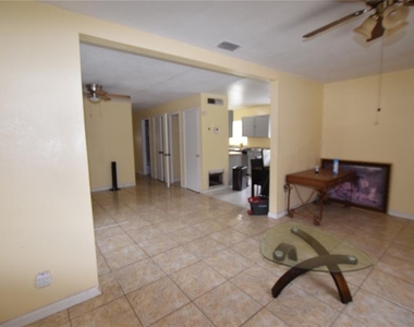 5300 Lescot Lane - Photo Thumbnail 6