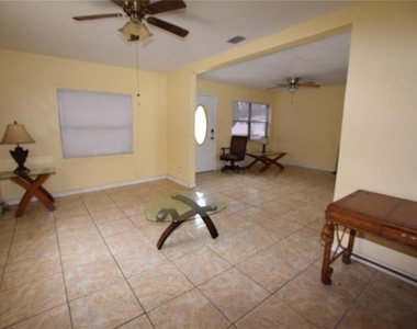 5300 Lescot Lane - Photo Thumbnail 7