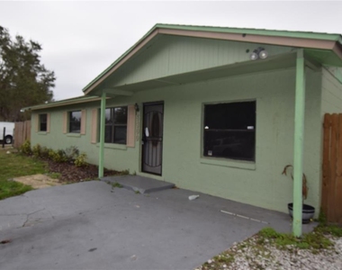 5300 Lescot Lane - Photo Thumbnail 3