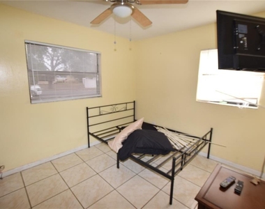 5300 Lescot Lane - Photo Thumbnail 16